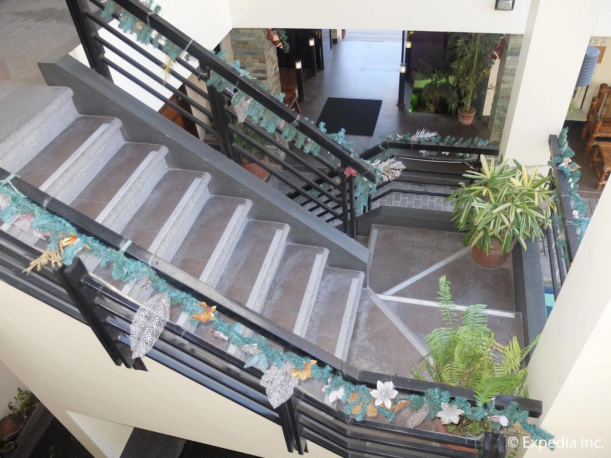 Elyseah Condotel Ángeles Extérieur photo