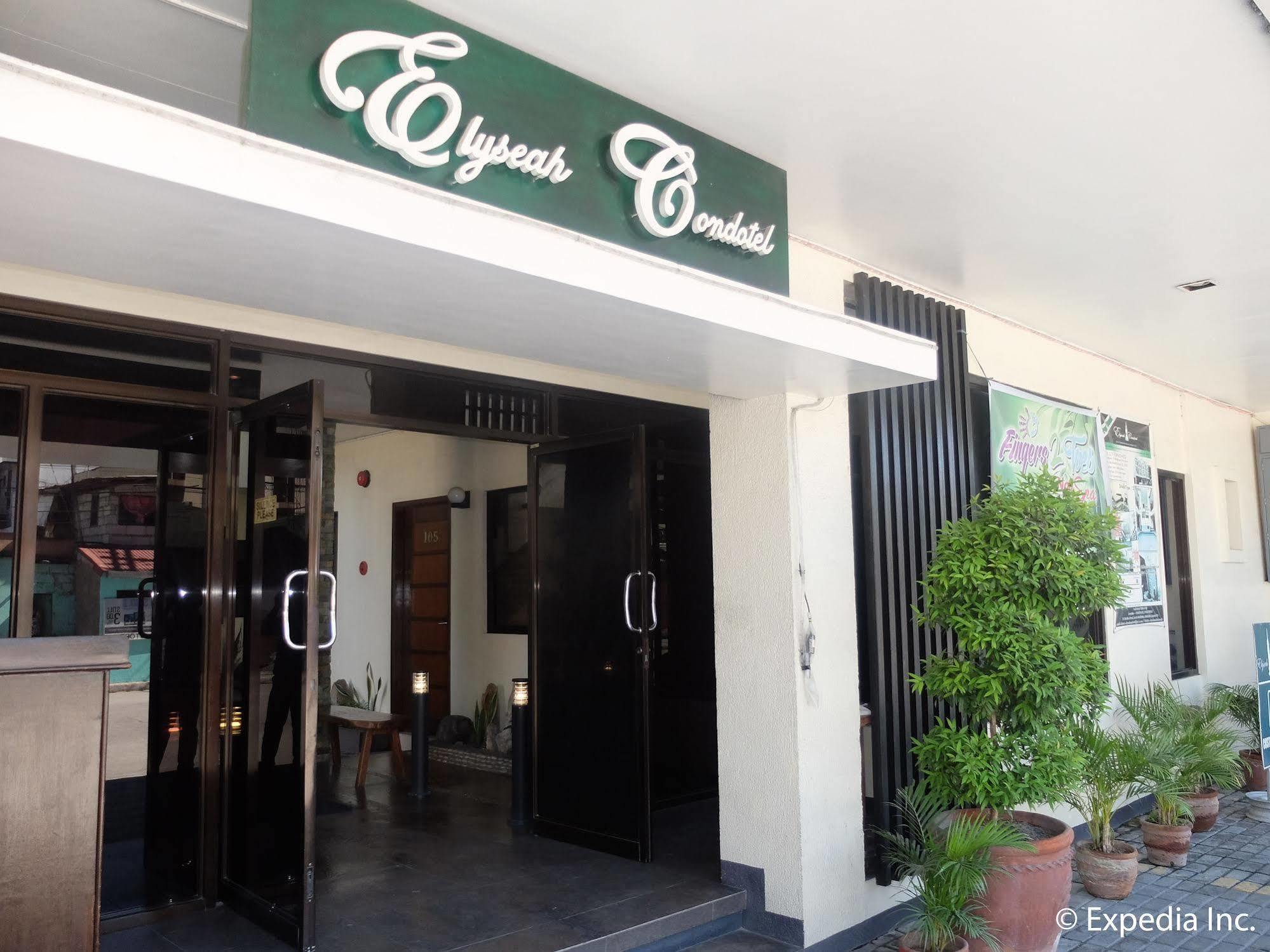 Elyseah Condotel Ángeles Extérieur photo